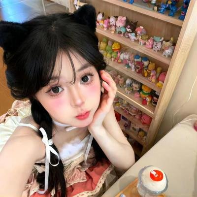 珊珊小传